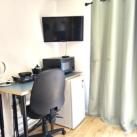 Open Plan Studio With Garden Milton  エクステリア 写真